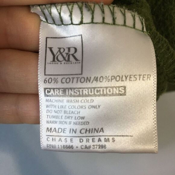 Y&R • Green Young and Reckless Sweater Large - Picture 5 of 6